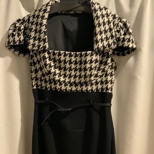 Black Halo houndstooth dress.   Size 8